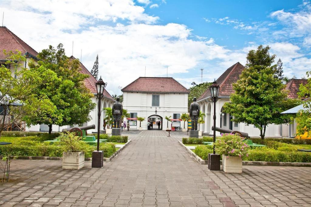 Puri Chorus Boutique Hotel Pakualaman Экстерьер фото