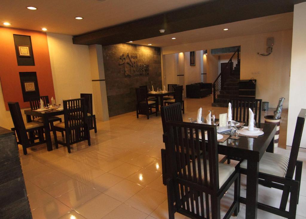 Puri Chorus Boutique Hotel Pakualaman Экстерьер фото