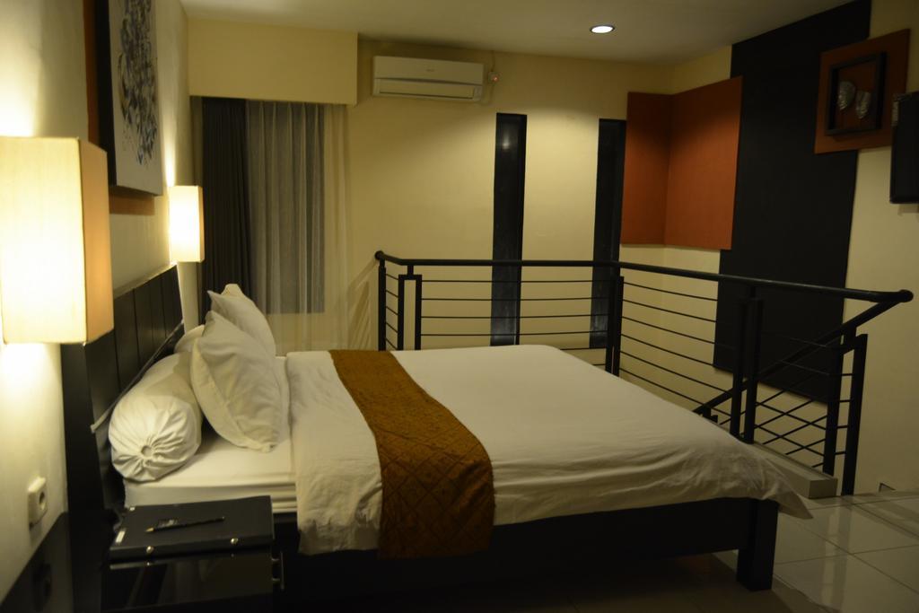 Puri Chorus Boutique Hotel Pakualaman Экстерьер фото