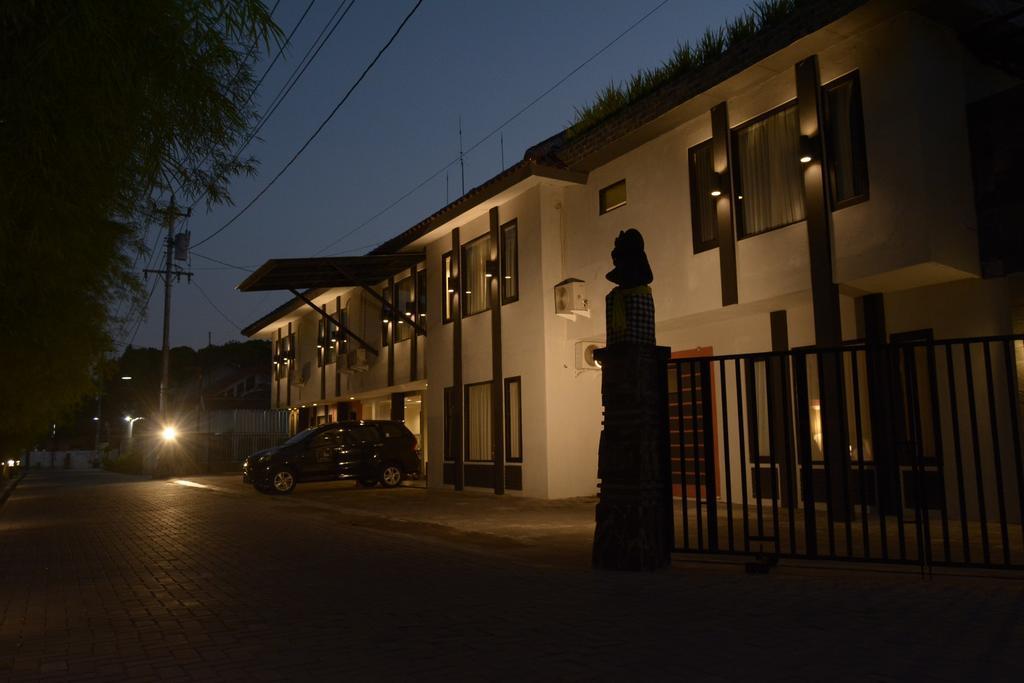 Puri Chorus Boutique Hotel Pakualaman Экстерьер фото